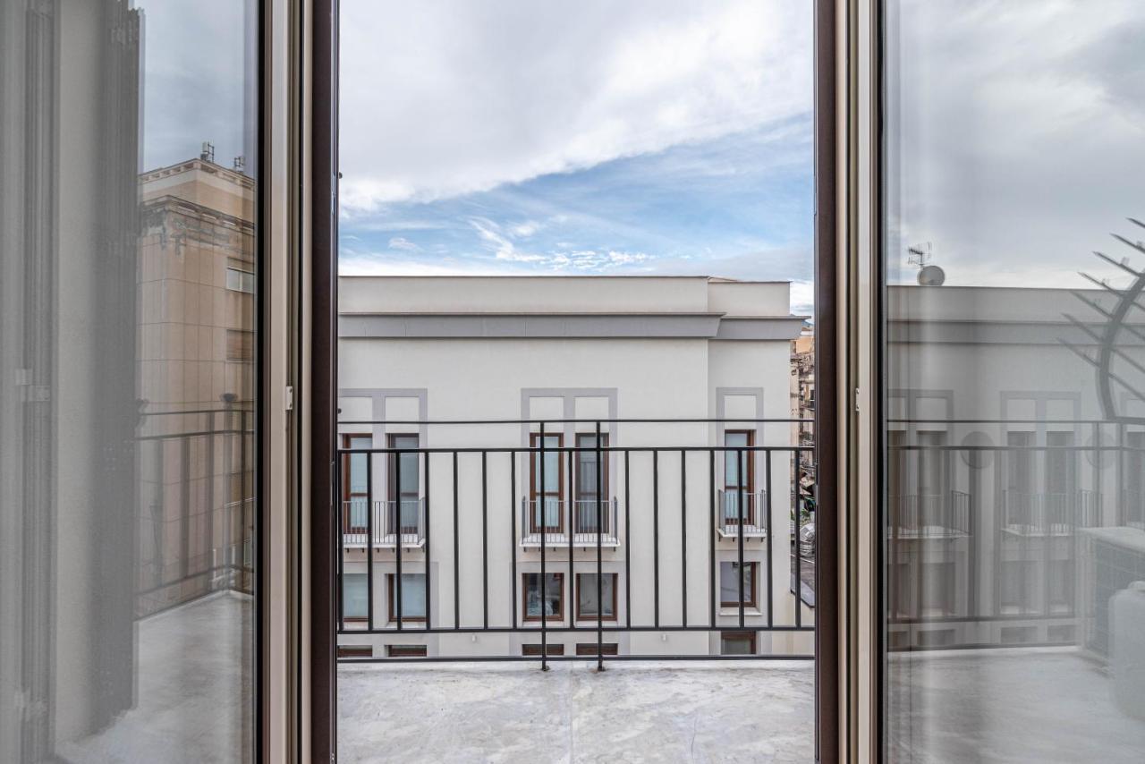 Vicere' Apartment Maqueda Palermo Bagian luar foto