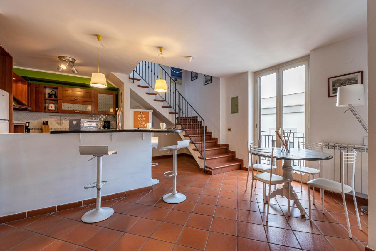 Vicere' Apartment Maqueda Palermo Bagian luar foto